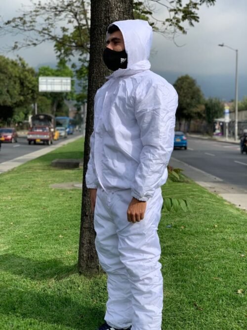 Traje para cuarto frío blanco - Image 3